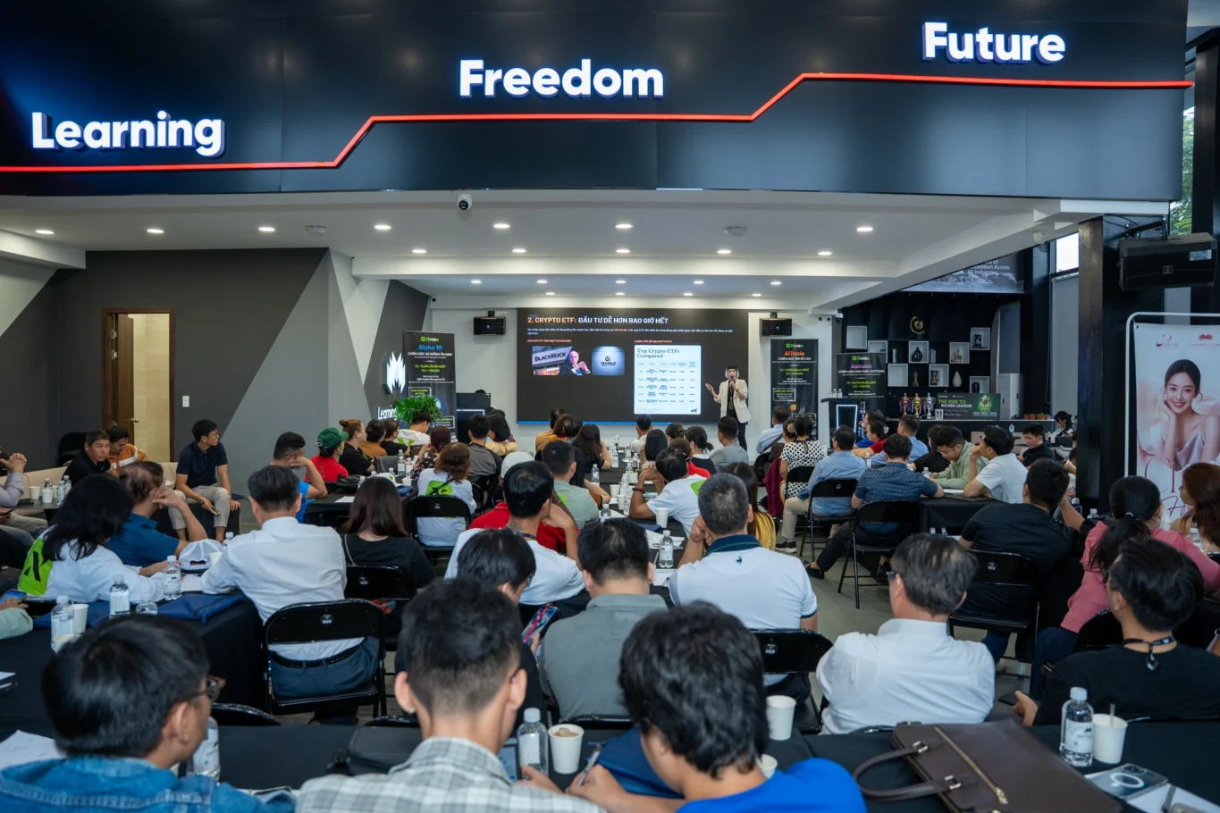 LEARNING CHAIN học viện Blockchain, Ai, Web3, đồng hành cùng nhà đầu tư Việt Nam